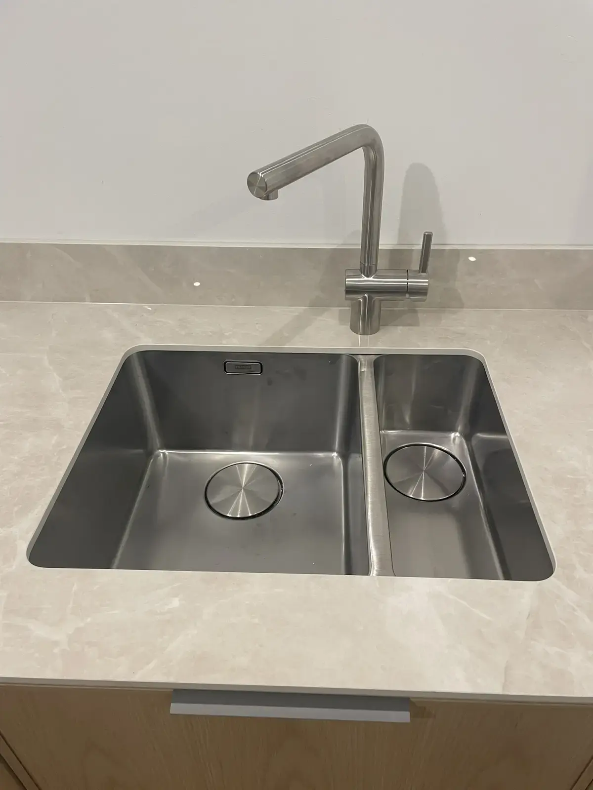 sustique supplied puustelli miinus kitchen in nsbrc renovation house - Franke Sink & Tap